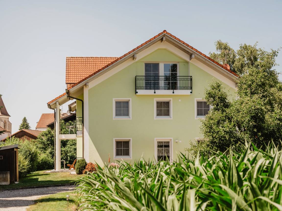 40 M² Ferienwohnung ∙ 1 Schlafzimmer ∙ 2 Gäste - Bad Füssing