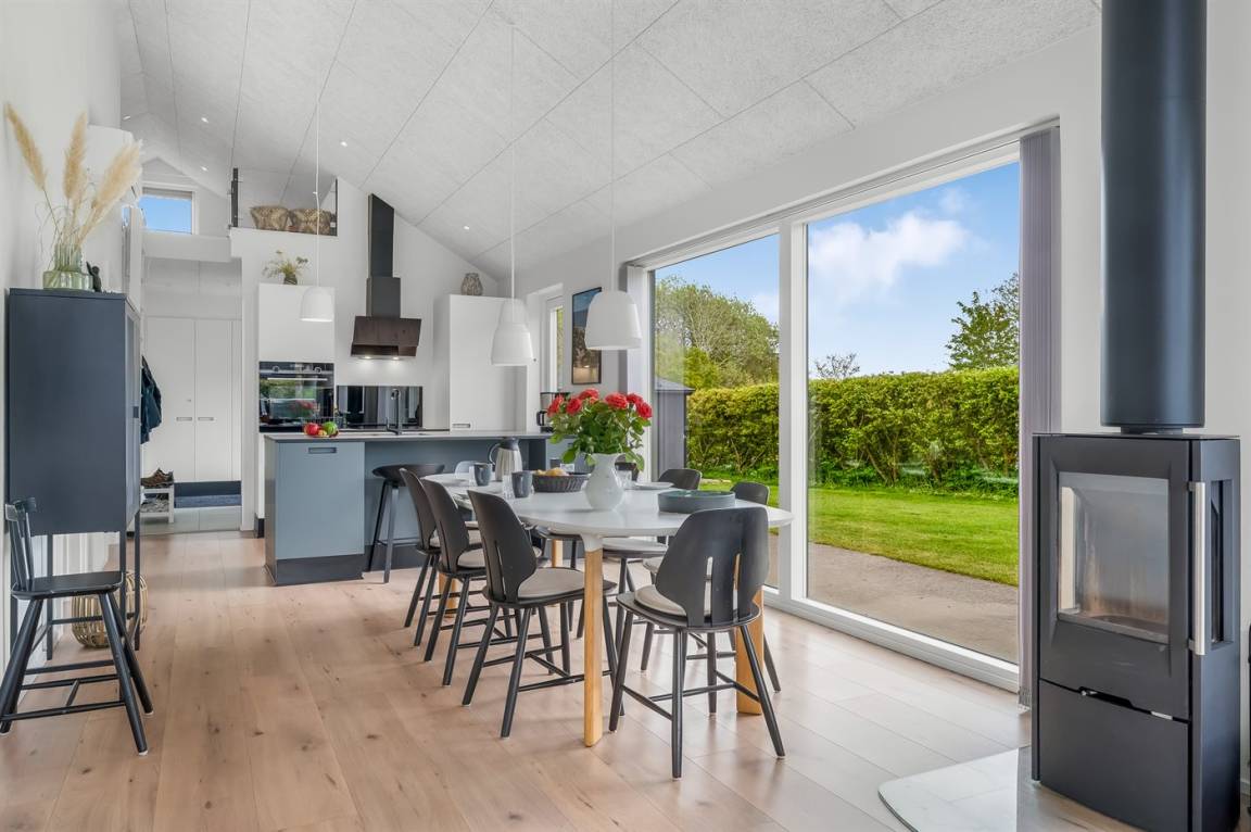 118 m&sup2; Ferienhaus 4 Schlafzimmer 8 G&auml;ste