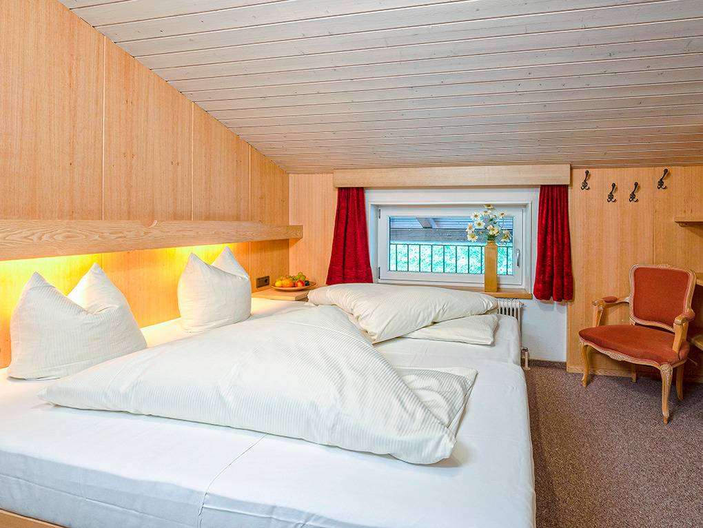 150 m² Ferienwohnung ∙ 5 Schlafzimmer ∙ 10 Gäste – Bild 17