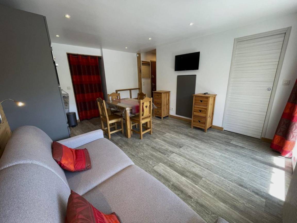 27 m² Studio ∙ 1 Schlafzimmer ∙ 4 Gäste – Bild 2