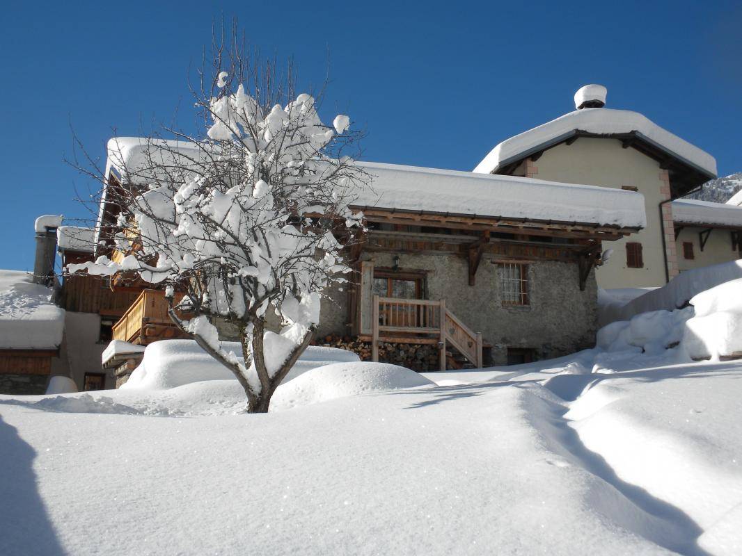 81 m&sup2; G&icirc;te 3 Schlafzimmer 6 G&auml;ste
