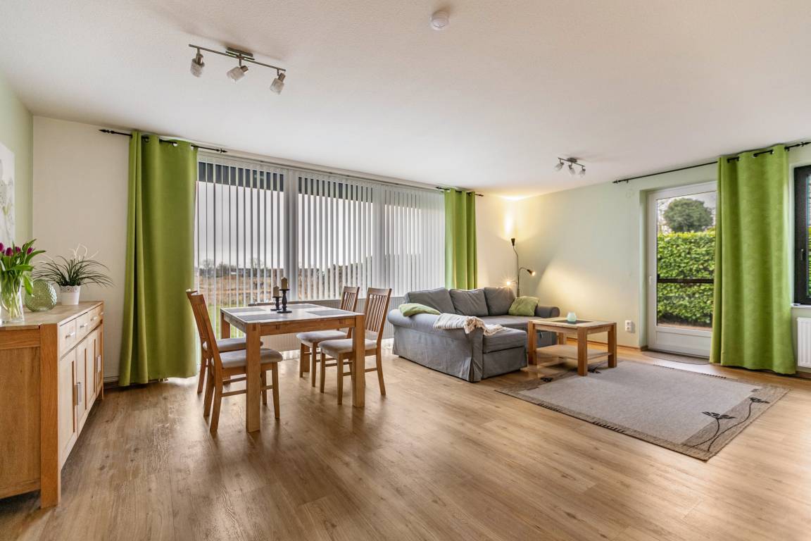 88 M² Maison De Vacances ∙ 1 Chambre ∙ 2 Personnes - Wesselburen