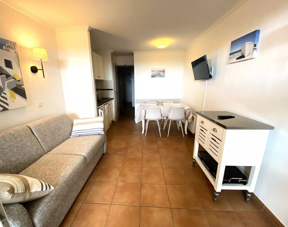 28 M² Appartement ∙ 1 Slaapkamer ∙ 4 Gasten - Saint-Raphaël