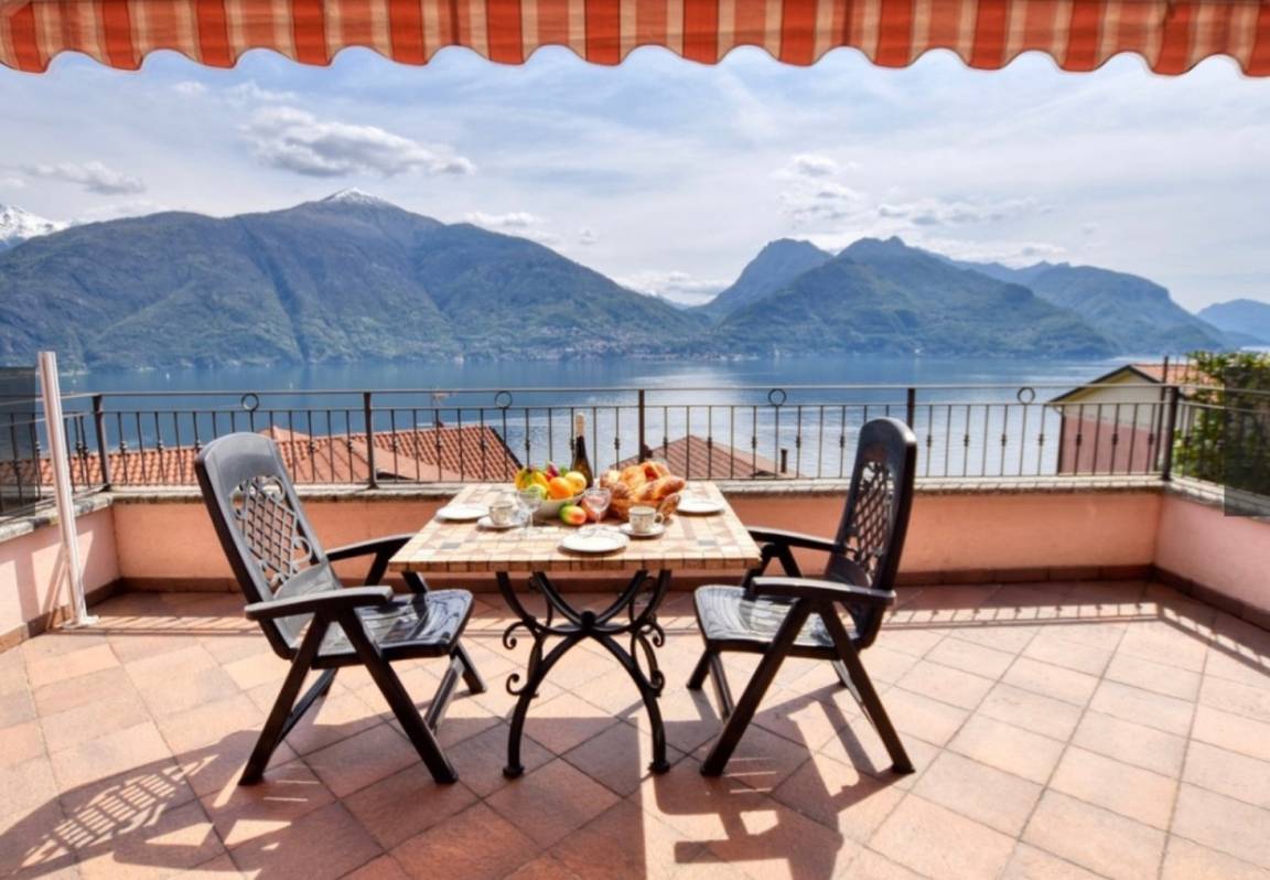 90 M² Appartement ∙ 2 Chambres ∙ 4 Personnes - Menaggio