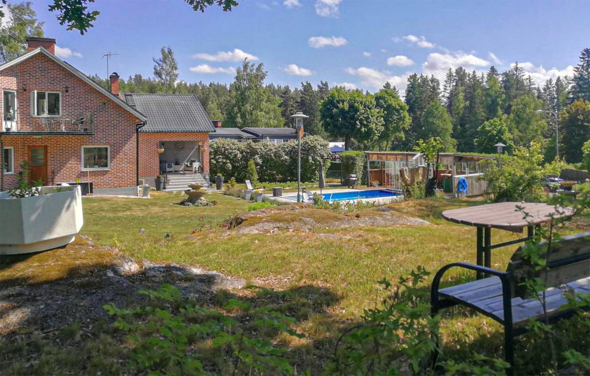 250 M² Hus ∙ 5 Sovrum ∙ 10 Gäster - Örebro län