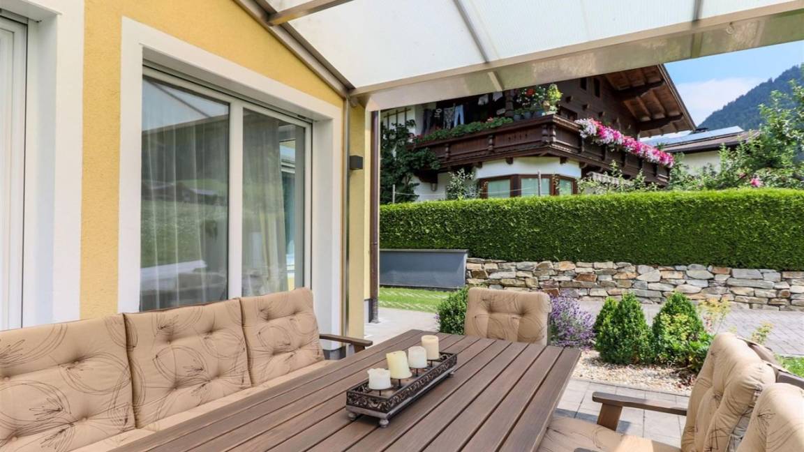 140 M² Maison De Vacances ∙ 4 Chambres ∙ 10 Personnes - Söll
