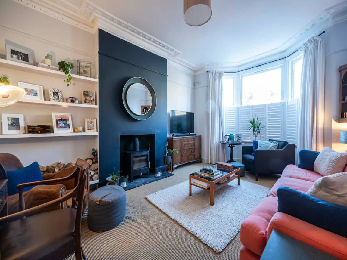 186 M² Ferienhaus ∙ 4 Schlafzimmer ∙ 8 Gäste - London