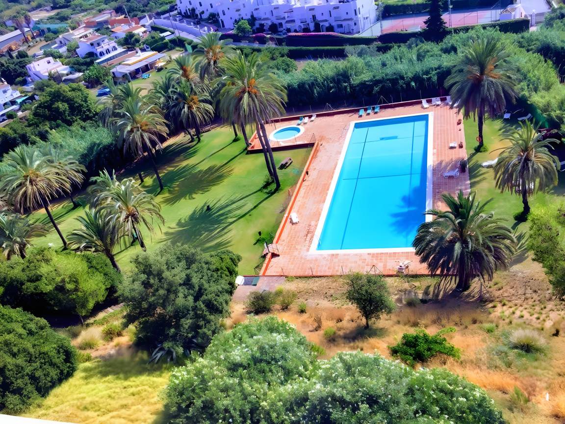 70 M² Apartamento ∙ 1 Habitación ∙ 4 Huéspedes - Estepona