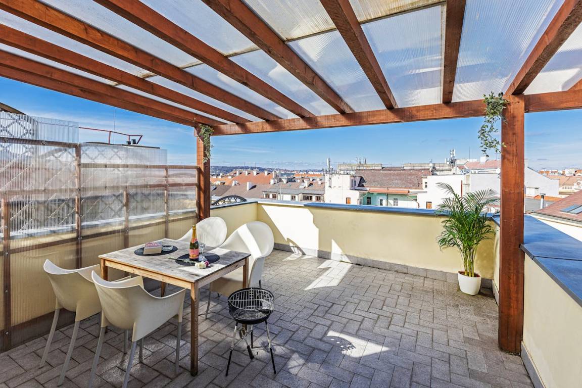 56 M² Apartment ∙ 2 Bedrooms ∙ 4 Guests - Praga