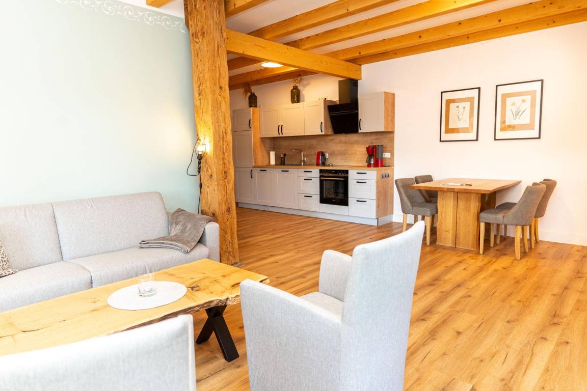 74 M² Ferienwohnung ∙ 1 Schlafzimmer ∙ 2 Gäste - Norddeich