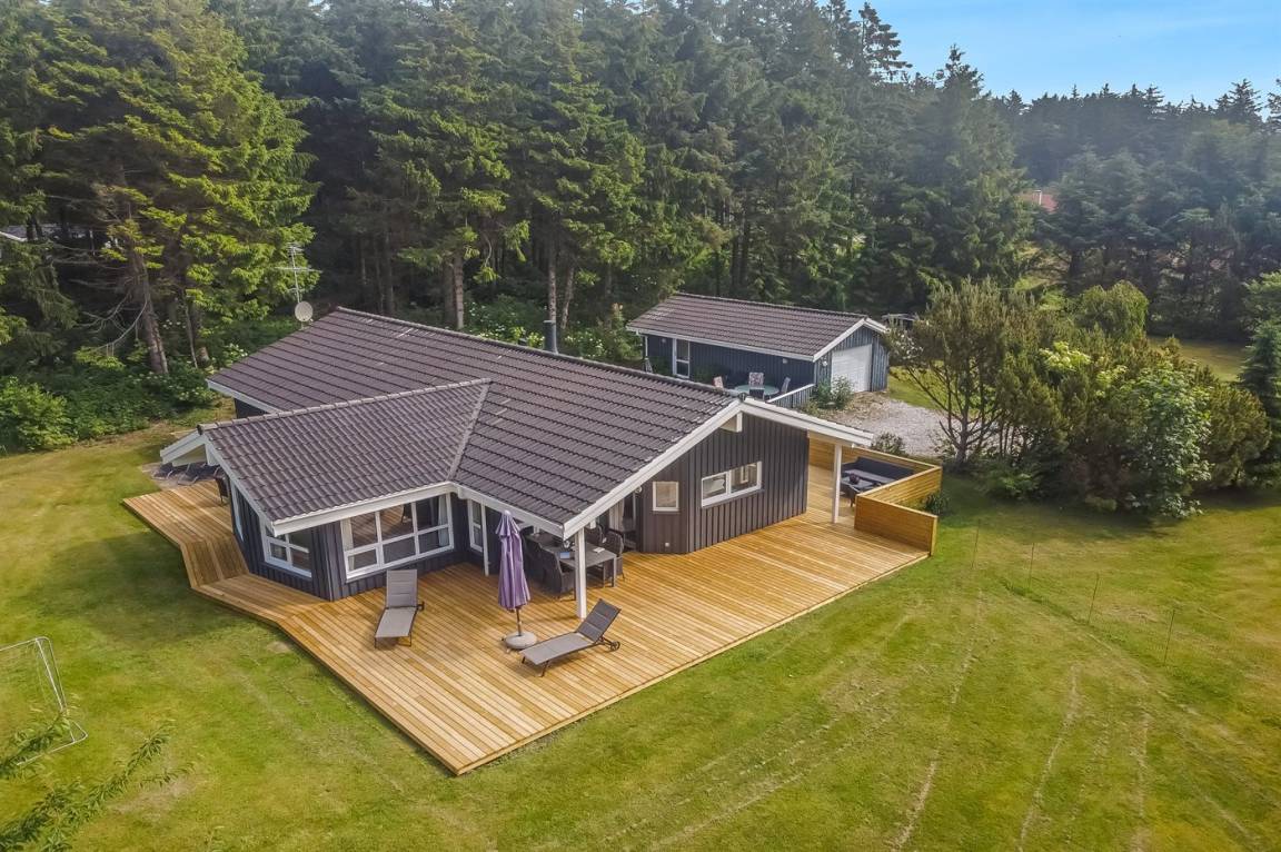 121 m&sup2; Ferienhaus 4 Schlafzimmer 8 G&auml;ste