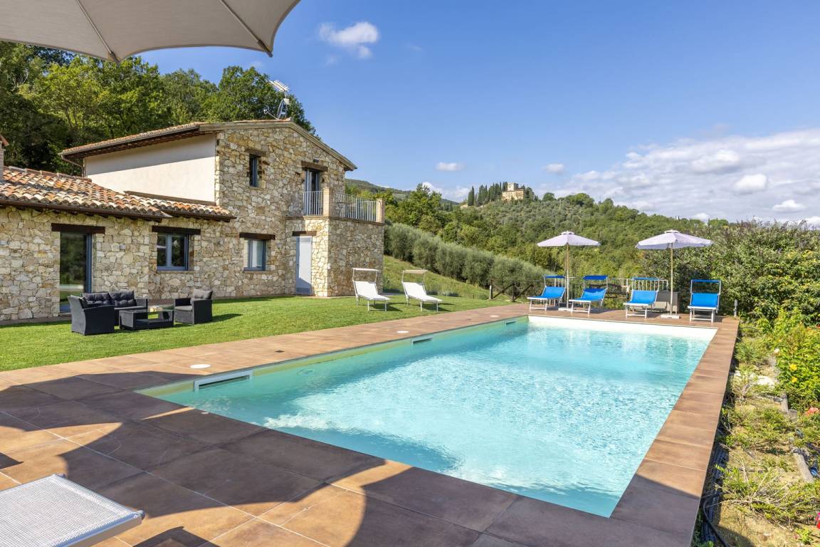 285 M² Villa ∙ 4 Bedrooms ∙ 10 Guests - Todi