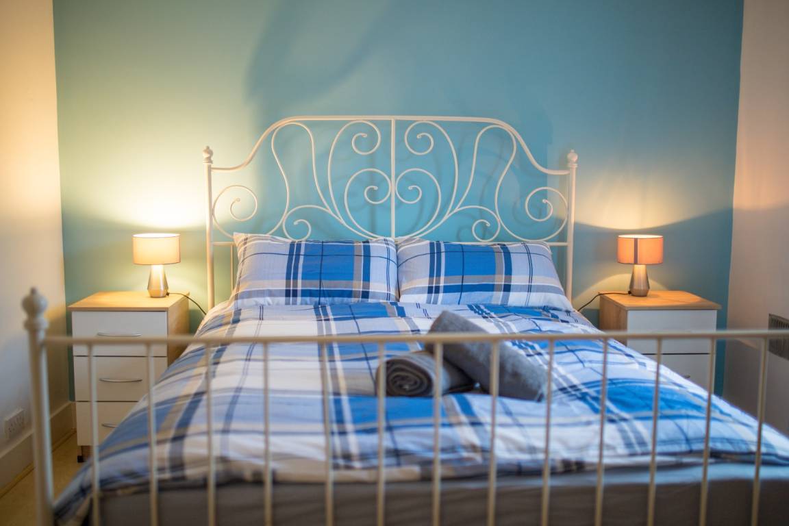 89 M² House ∙ 3 Bedrooms ∙ 4 Guests - Reading