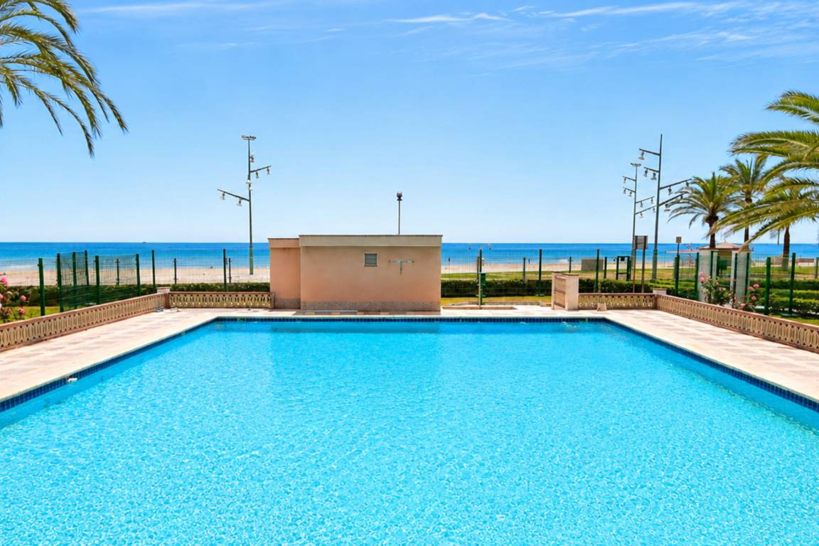 85 M² Apartamento ∙ 3 Habitaciones ∙ 8 Huéspedes - La Pineda