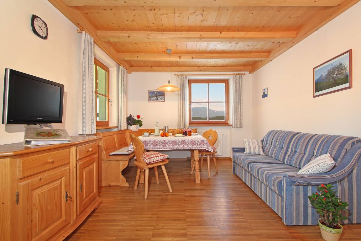 65 M² Ferienwohnung ∙ 2 Schlafzimmer ∙ 4 Gäste - Seis