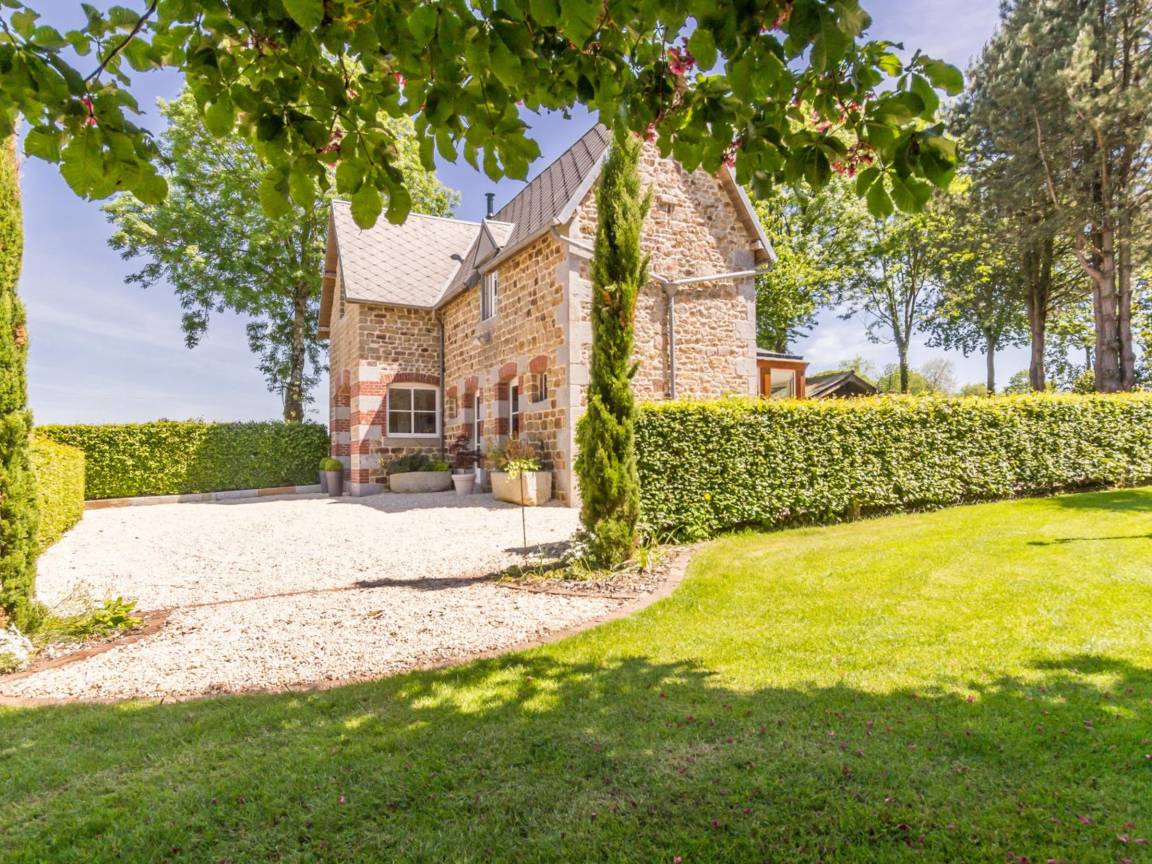 80 M² Cottage ∙ 2 Bedrooms ∙ 4 Guests - Normandy