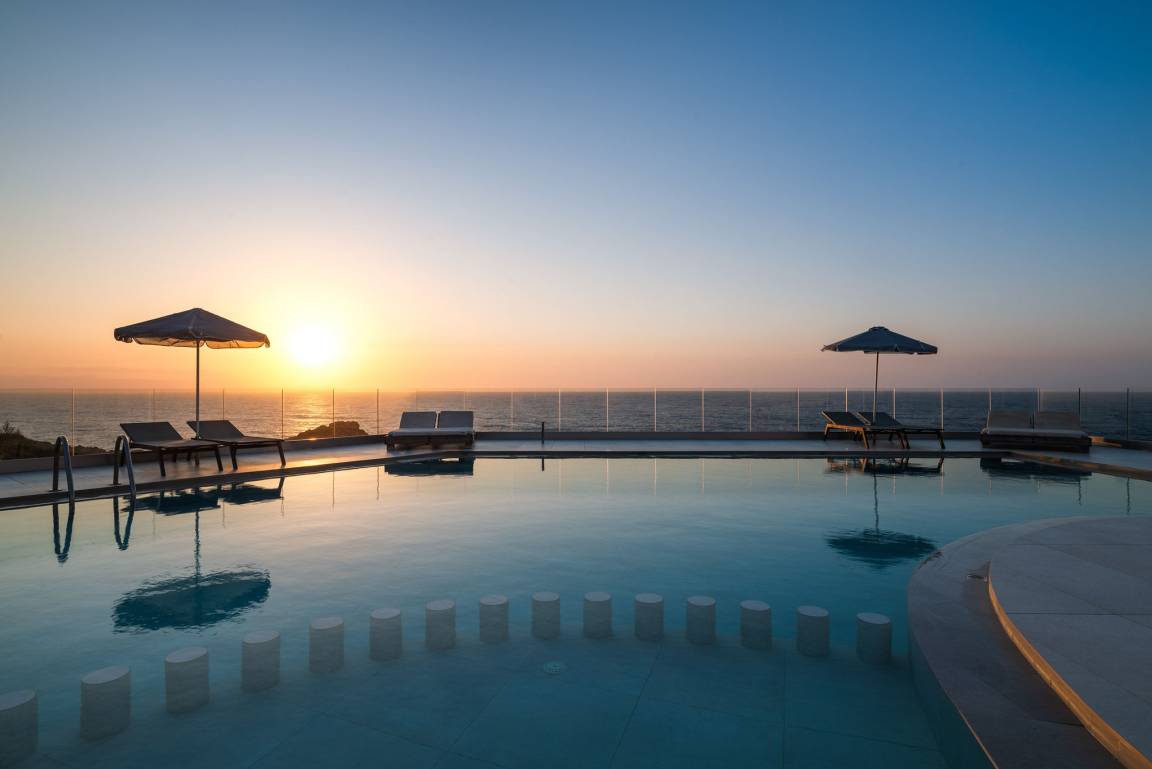240 M² Villa ∙ 6 Bedrooms ∙ 14 Guests - Hanía