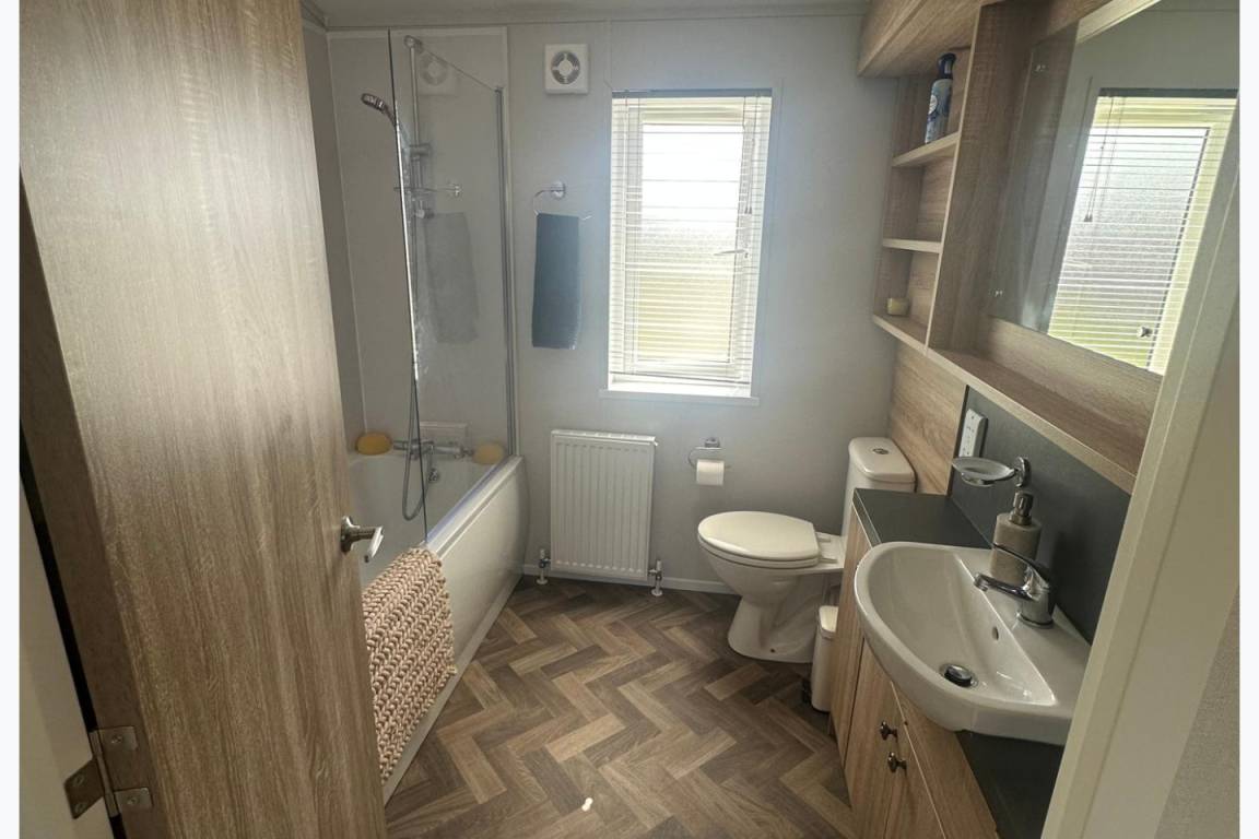 40 M² Cabin ∙ 2 Bedrooms ∙ 6 Guests - Woolacombe