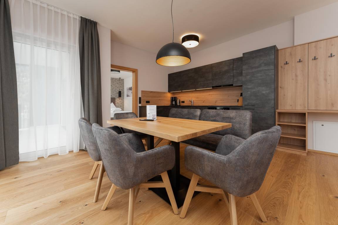 71 M² Ferienwohnung ∙ 2 Schlafzimmer ∙ 6 Gäste - Hochgurgl
