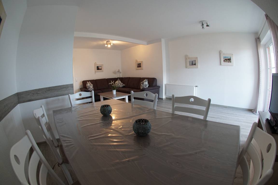 90 m² Ferienwohnung ∙ 3 Schlafzimmer ∙ 6 Gäste – Bild 8