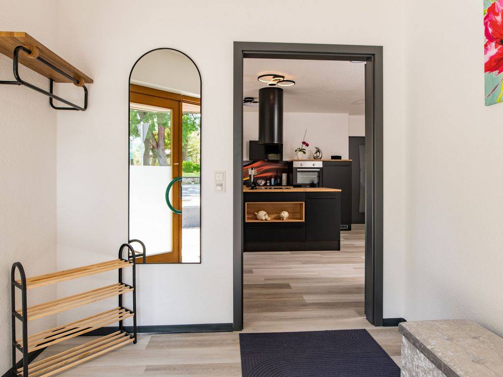 75 M² Ferienwohnung ∙ 1 Schlafzimmer ∙ 2 Gäste - Bad Liebenstein