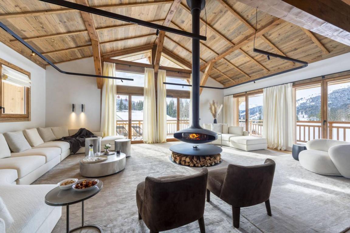 320 m&sup2; Chalet 6 Schlafzimmer 14 G&auml;ste