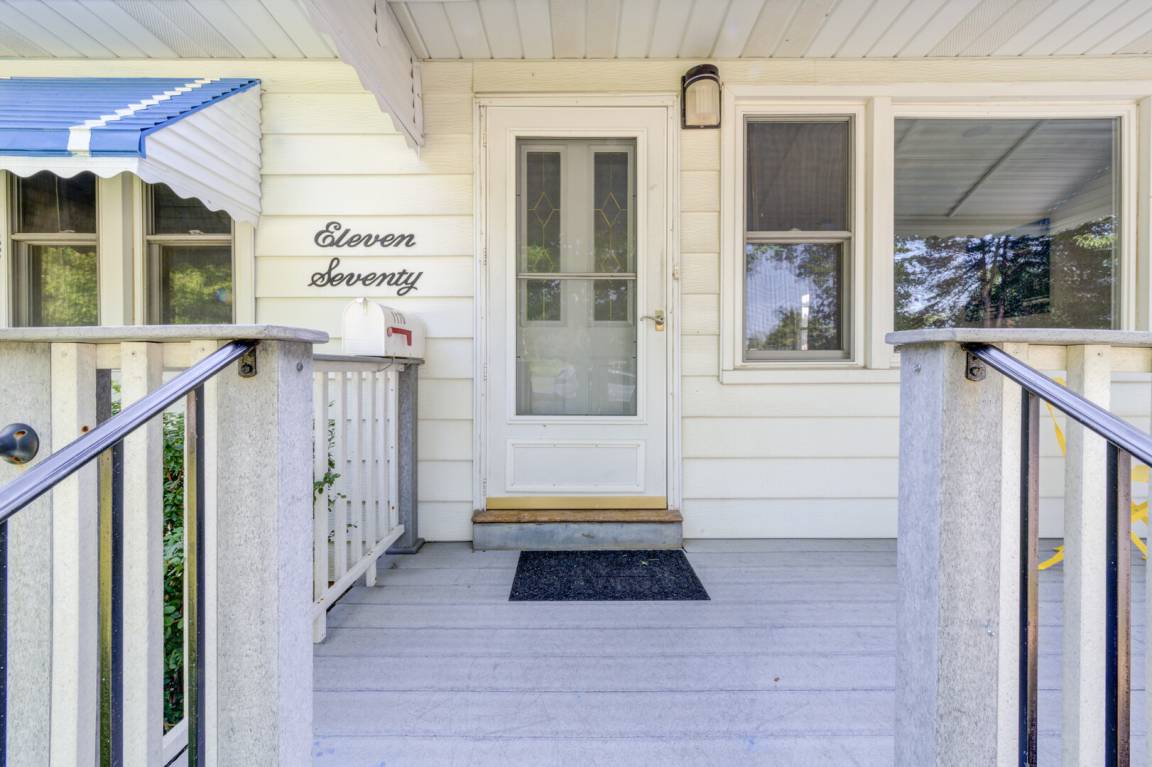 93 M² House ∙ 3 Bedrooms ∙ 6 Guests - Kirkwood, MO