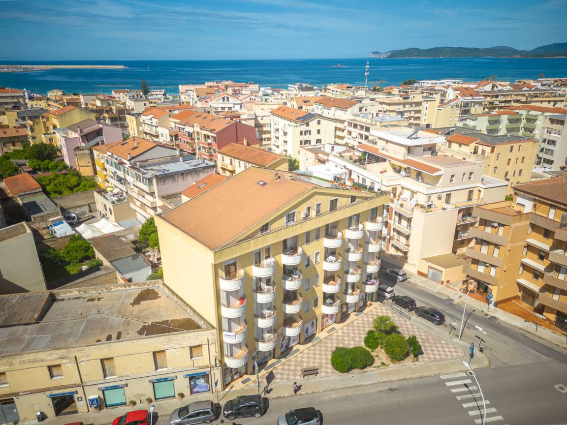 65 M² Ferienwohnung ∙ 2 Schlafzimmer ∙ 5 Gäste - Alghero