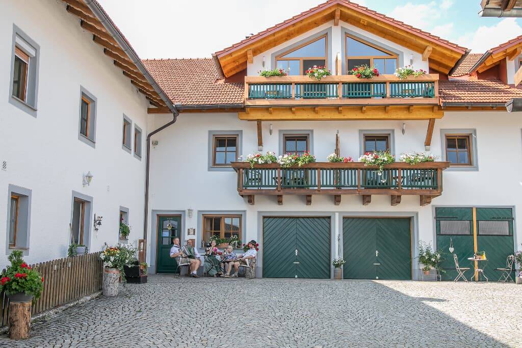 70 M² Ferienwohnung ∙ 2 Schlafzimmer ∙ 5 Gäste - Wegscheid