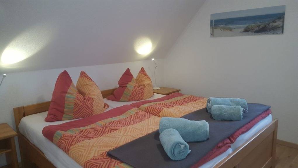 63 m² Ferienwohnung ∙ 2 Schlafzimmer ∙ 4 Gäste – Bild 4