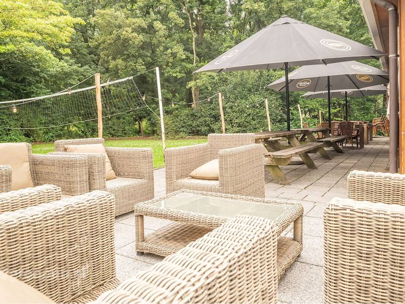 Ferienhaus ∙ 8 Schlafzimmer ∙ 40 Gäste - Emmeloord