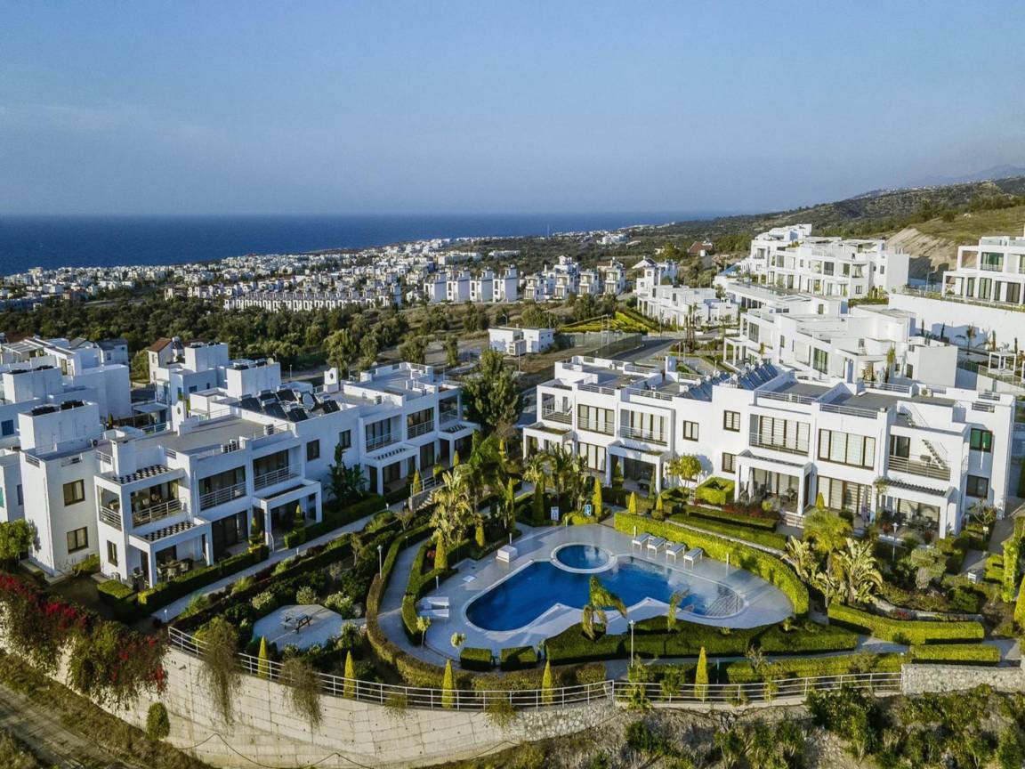 133 M² Apartment ∙ 3 Bedrooms ∙ 6 Guests - Cyprus