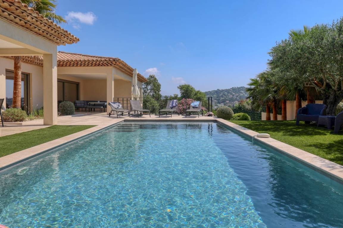 260 M² Villa ∙ 5 Chambres ∙ 13 Personnes - Le Plan-de-la-Tour