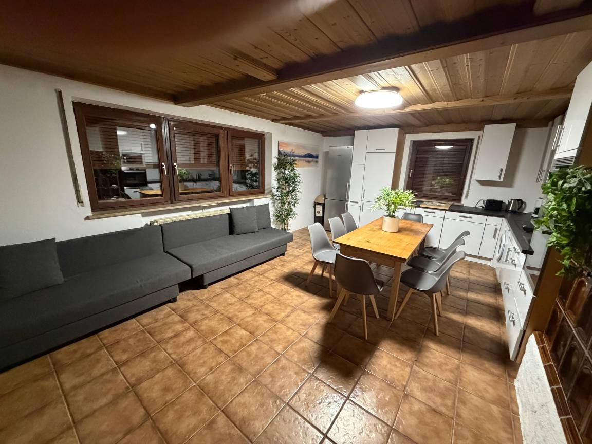 141 m² Ferienwohnung ∙ 6 Schlafzimmer ∙ 18 Gäste – Bild 3