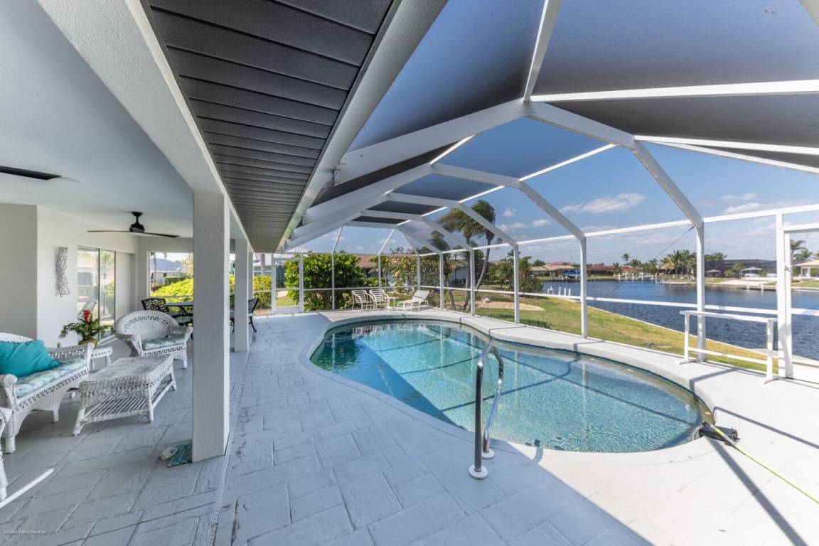 210 M² House ∙ 3 Bedrooms ∙ 6 Guests - Punta Gorda, FL