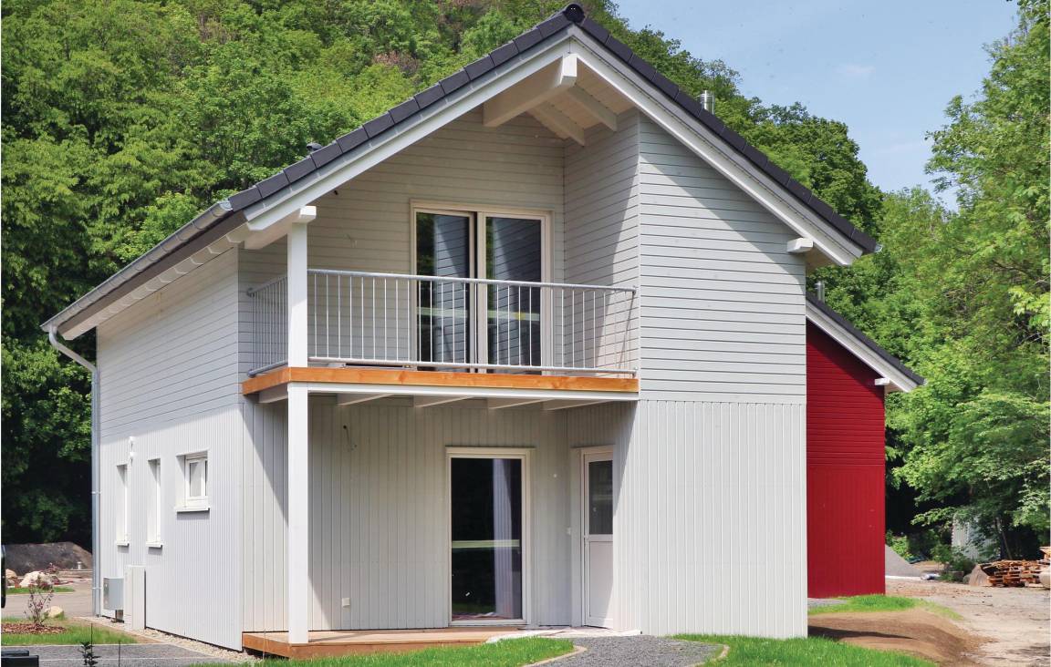 90 M² Ferienhaus ∙ 4 Schlafzimmer ∙ 8 Gäste - Harzgerode