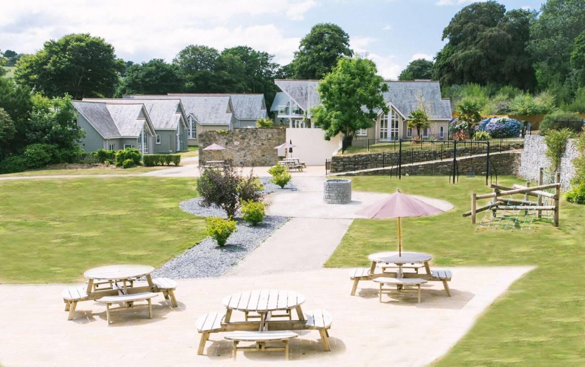 Cottage ∙ 4 Bedrooms ∙ 7 Guests - St Austell