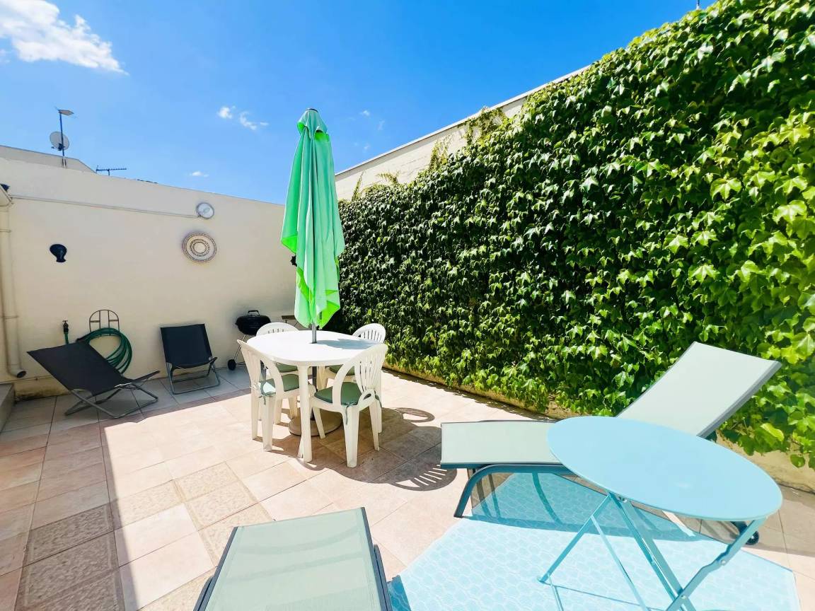 65 M² Ferienwohnung ∙ 2 Schlafzimmer ∙ 4 Gäste - La Grande-Motte
