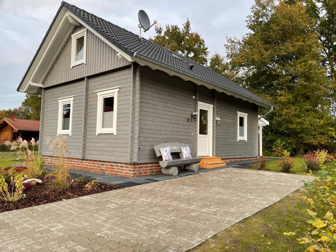 70 m² Ferienhaus ∙ 2 Schlafzimmer ∙ 4 Gäste – Bild 1