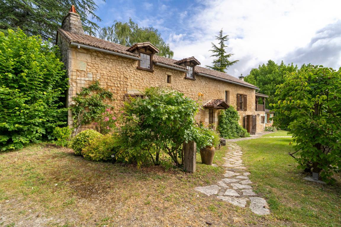 190 M² Casa ∙ 3 Habitaciones ∙ 7 Huéspedes - Bergerac