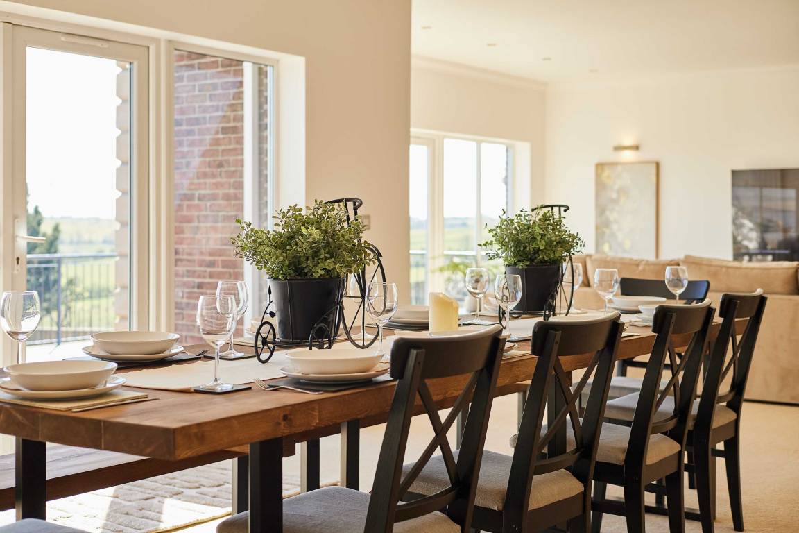 Apartment ∙ 5 Bedrooms ∙ 10 Guests - Durham