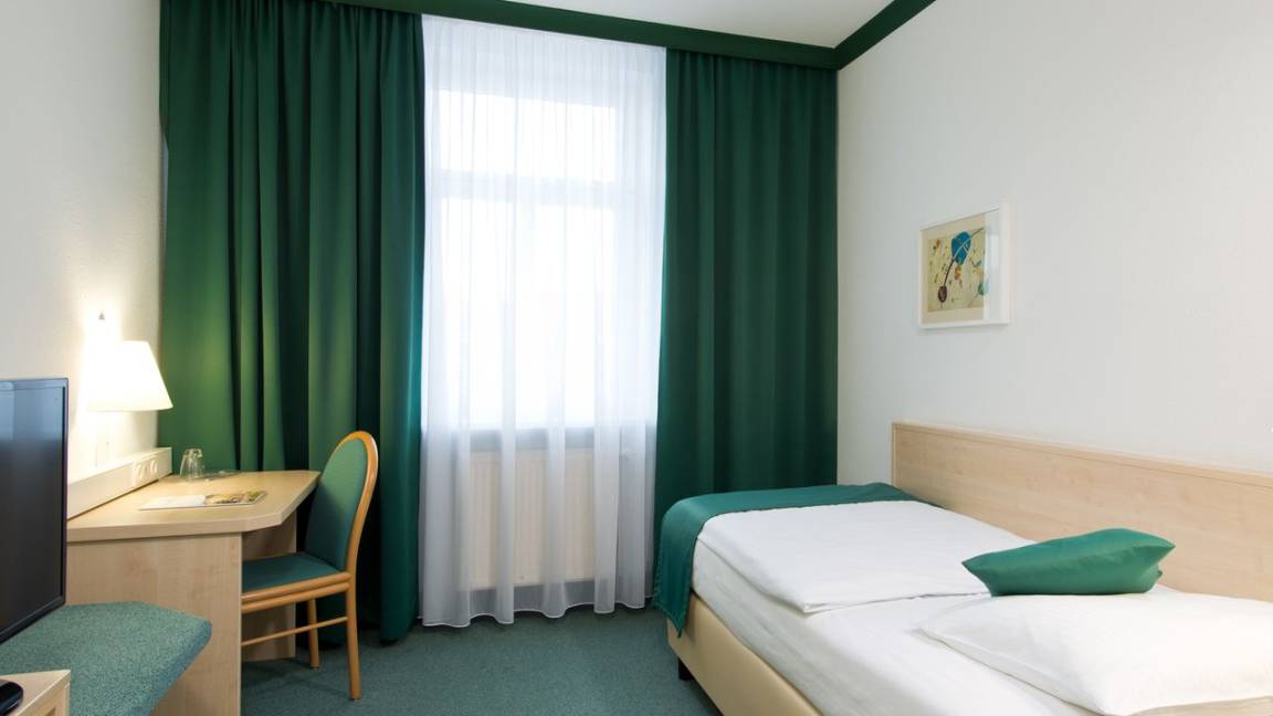 Hotel ∙ 2 Guests - Weimar