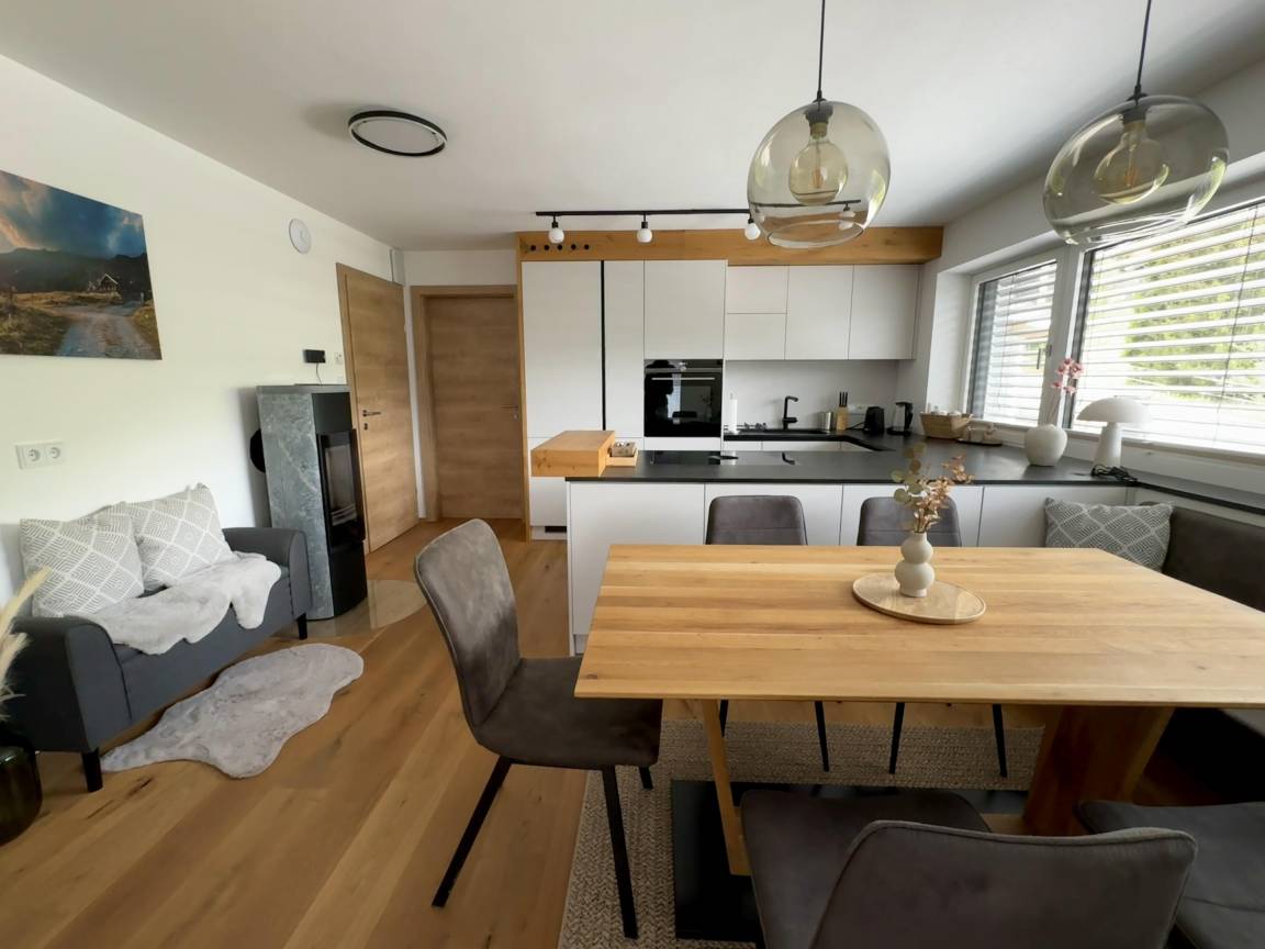 90 M² Appartement ∙ 2 Slaapkamers ∙ 6 Gasten - Dienten