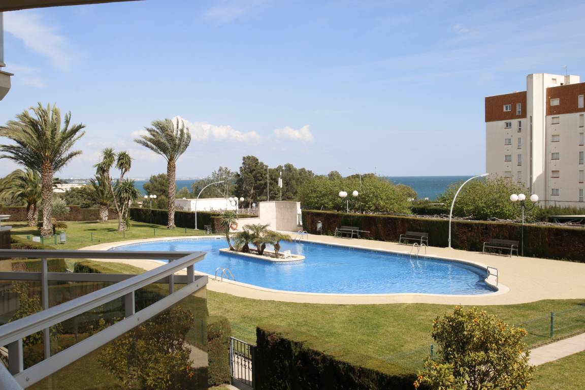 60 M² Apartment ∙ 2 Bedrooms ∙ 5 Guests - Miami Playa