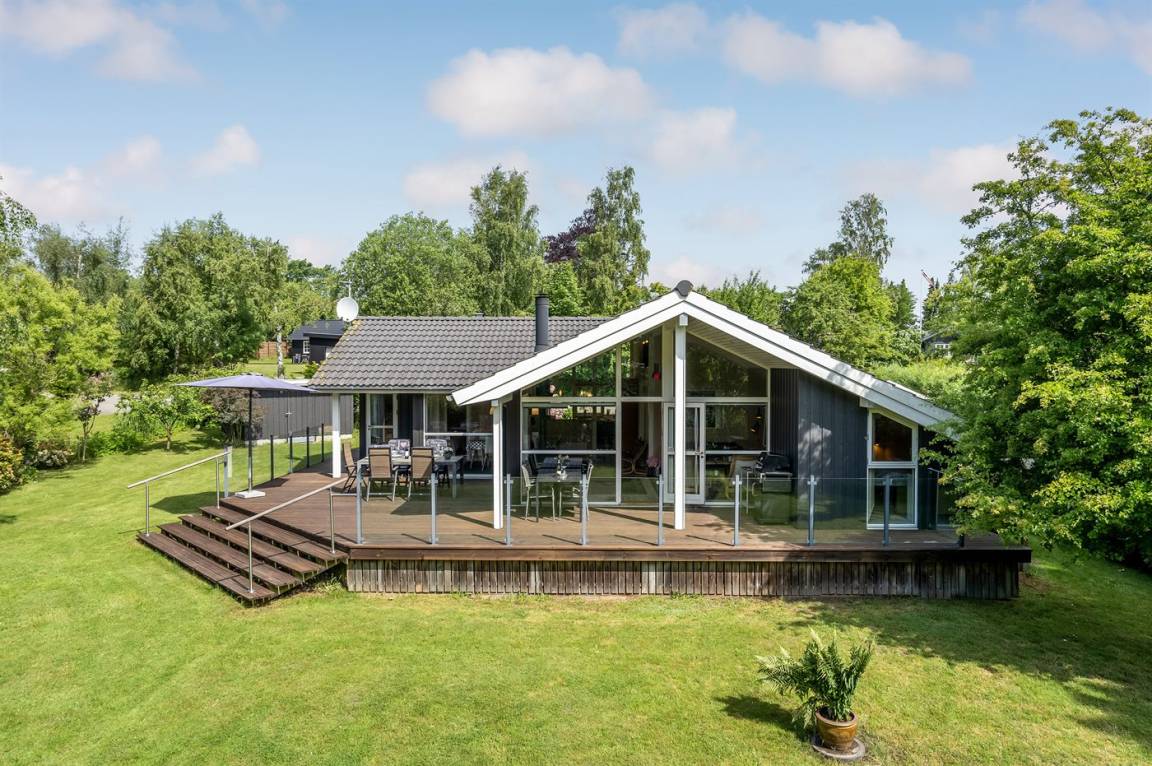 102 m&sup2; Ferienhaus 3 Schlafzimmer 8 G&auml;ste