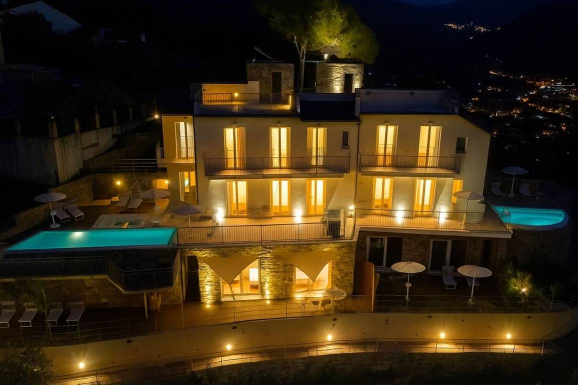 639 M² Alloggio Di Lusso ∙ 11 Camere Da Letto ∙ 24 Ospiti - Liguria