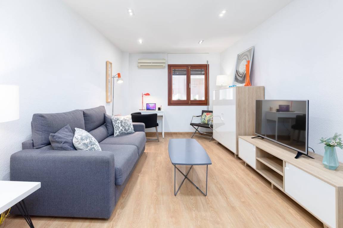 70 M² Apartamento ∙ 1 Habitación ∙ 2 Huéspedes - Alboraya