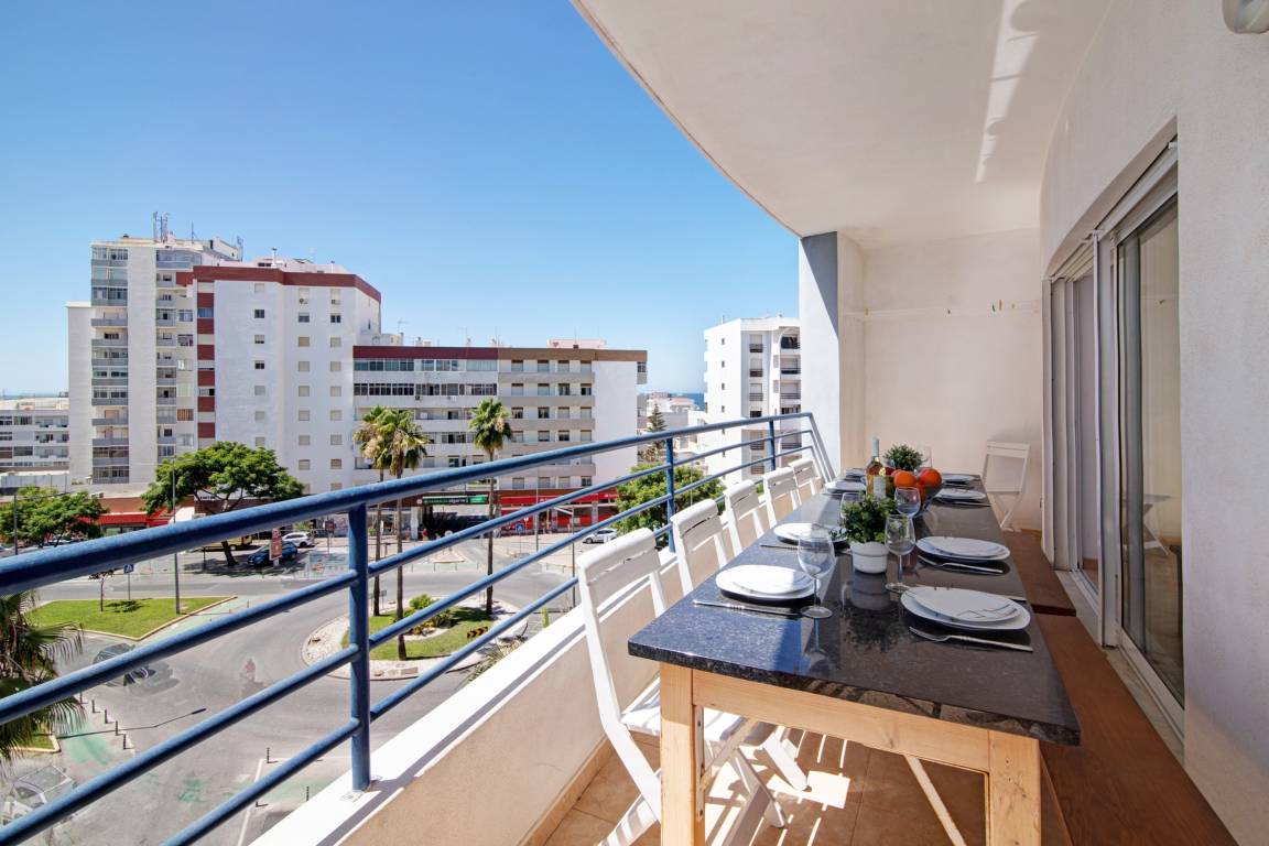 130 M² Apartament ∙ 3 Sypialnie ∙ 8 Gości - Quarteira