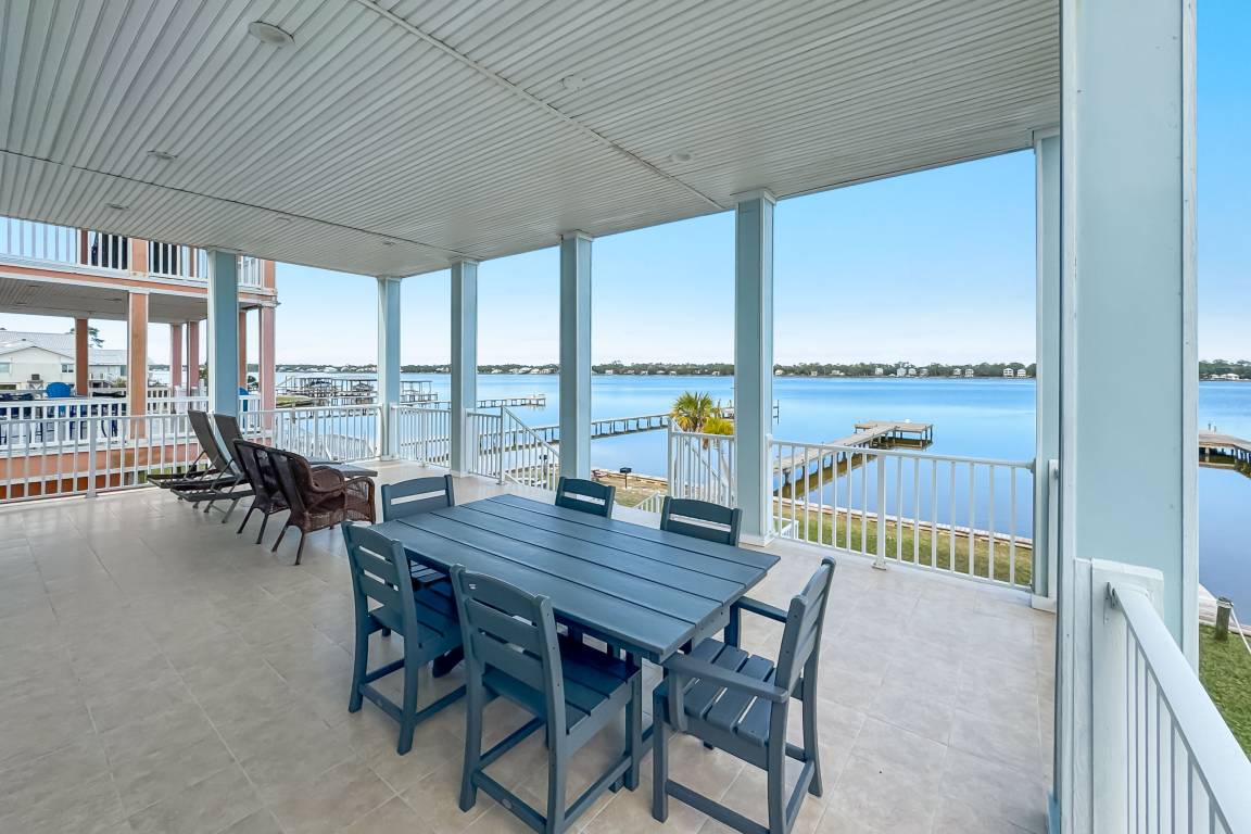 223 M² House ∙ 4 Bedrooms ∙ 10 Guests - Gulf Shores, AL