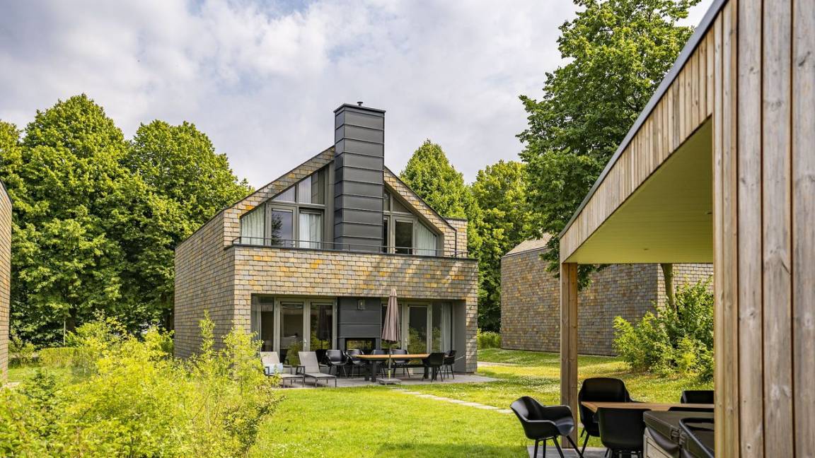 207 M² Apartamento ∙ 4 Habitaciones ∙ 8 Huéspedes - Maastricht